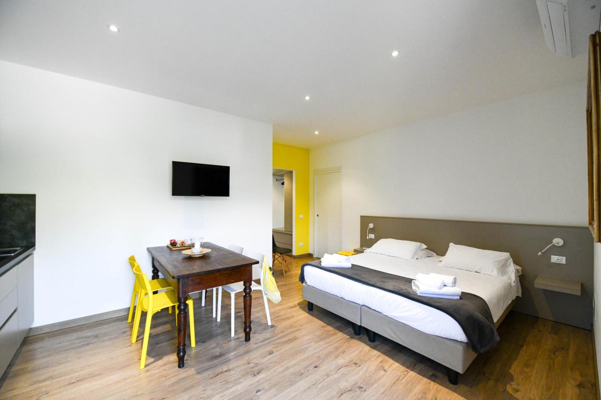 Regina E Oriente Apartment บาเวโน ภายนอก รูปภาพ
