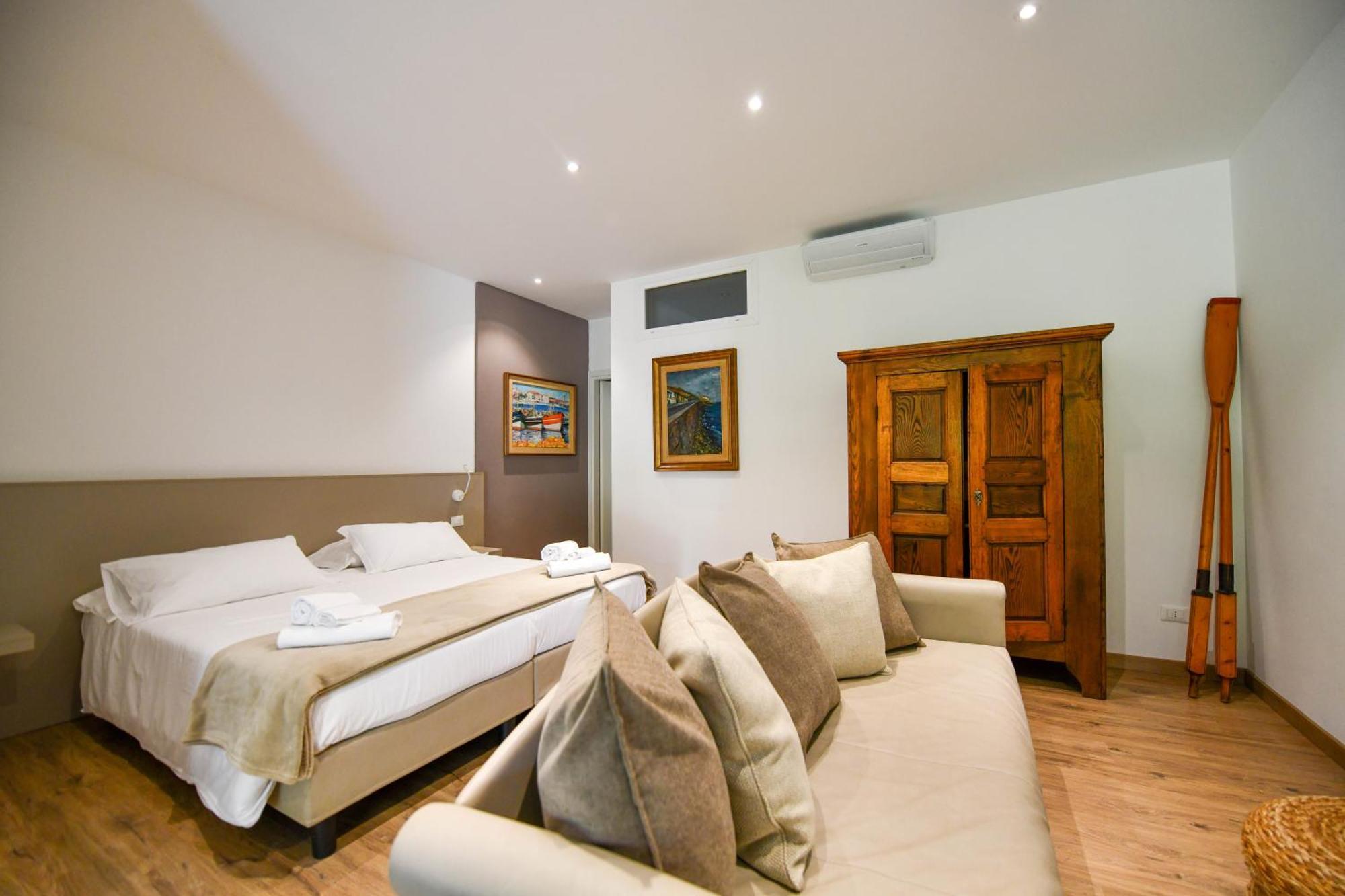 Regina E Oriente Apartment บาเวโน ภายนอก รูปภาพ